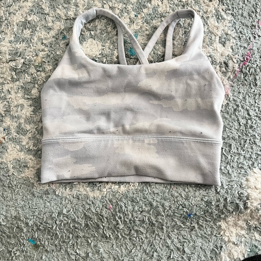 Lululemon sports bra